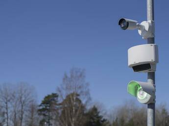 Speed monitor d2110ve p1455le d4100e green light 2204 hi 4 3 Mediawithtext